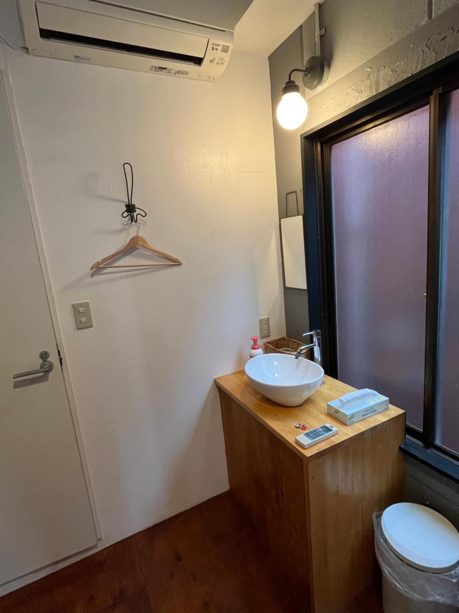 Hostel Bedgasm Токио Экстерьер фото